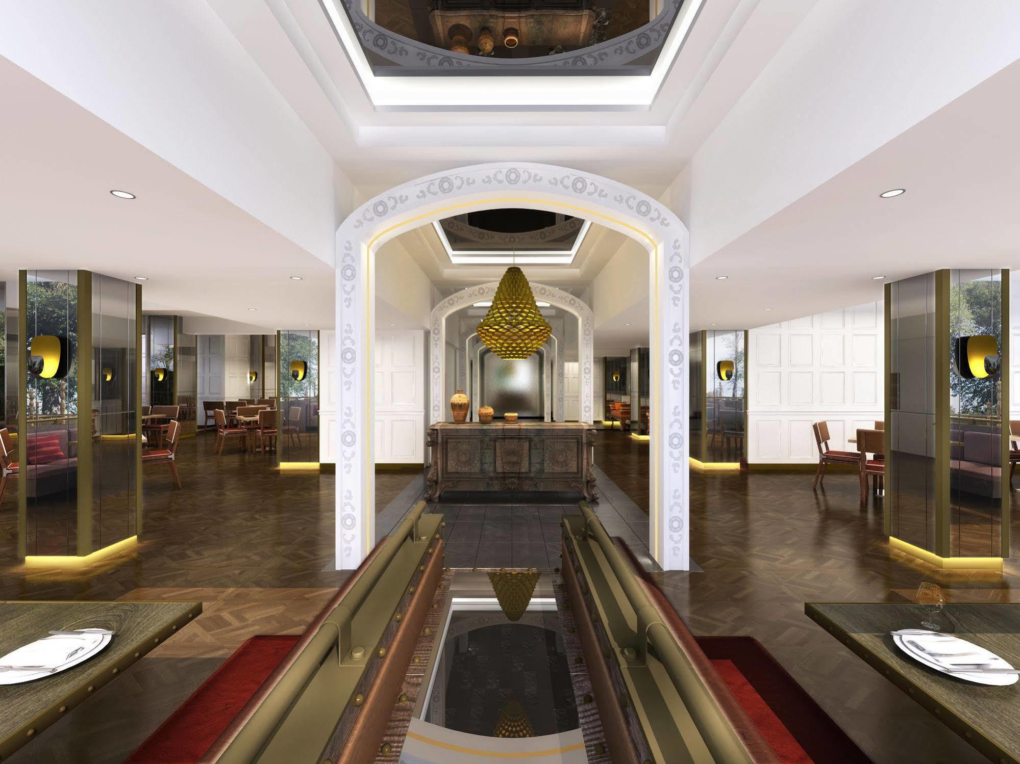 Renaissance Lucknow Hotel Екстер'єр фото
